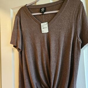 NWT-Boohoo Taupe Short Sleeve V-Neck Top